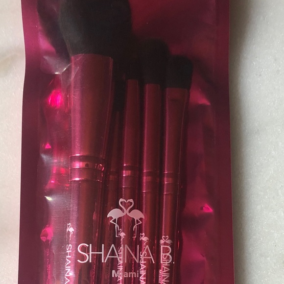 🌺 Shana B 5 Piece Makeup Brush Set - Picture 2 of 2